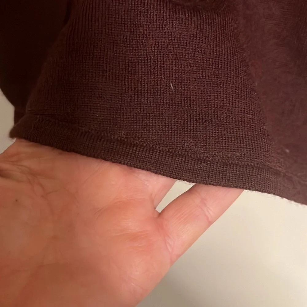J.‎ Jill 100% Merino Wool Lightweight Sweater Burgundy Whimsigoth Vamp Dark S